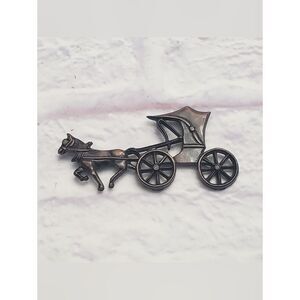 VINTAGE 1940s Horse & Buggy Molded Celluloid Plastic Brooch Collectible